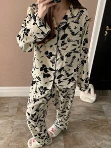 2pcs Black & White Contrast Floral Print Lapel Long Sleeve Sleepwear Set, Spring/Summer Open Front Button Casual Loungewear - Black and White - View 6