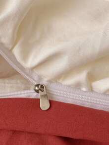 4pcs Lace Bedding Set, Soft & Comfortable Bedroom Linens, Lace Design, Cartoon Pattern, Breathable & Soft All-Season Bedding Set, Including 1 Duvet Cover, 1 Bed Sheet, 2 Pillowcases, No Filling, Suitable For Bedroom, Dorm, Home Use, Multiple Sizes Available - Red - View 2