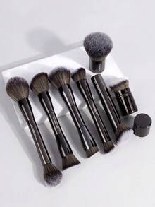 MAANGE 20支专业面部铝管化妆刷套装，含1个配件和纸盒收纳盒，包括可伸缩粉底刷、双头散粉刷、腮红刷、高光刷、修容刷、眼影刷、晕染刷、遮瑕刷、调色刷等，刷毛柔软亲肤，方便携带，是旅行的理想之选，也是送给女性和女孩的礼物。 - 黑色 - 查看 11