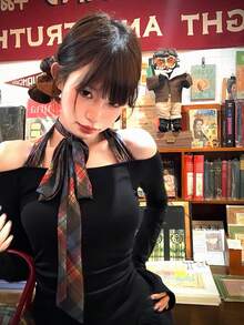 Bowknot Off Shoulder Sweet Fitted T-Shirt For Women, New Style - Black - View 1