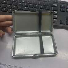 1个100毫米香烟盒，配有加长皮带和夹子，优雅的PU皮革香烟盒，简约设计，适合作为男女的高档节日礼物 - 黑色 - 查看 11