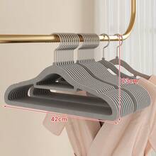 20/10个装儿童衣架，植绒涂层，防滑晾衣架，适用于成人和婴儿衣物。防滑衣架，适合晾晒婴儿衣物。 - 銀色 - 查看 6