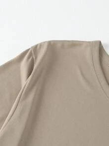 مجموعة بيجامة رجالية خفيفة الوزن - ملابس علوية بأكمام قصيرة وبنطلون، مجموعة ملابس منزلية رجالية ناعمة بطبعة مربعات 2 قطعة - كاكي - مشاهدة 4