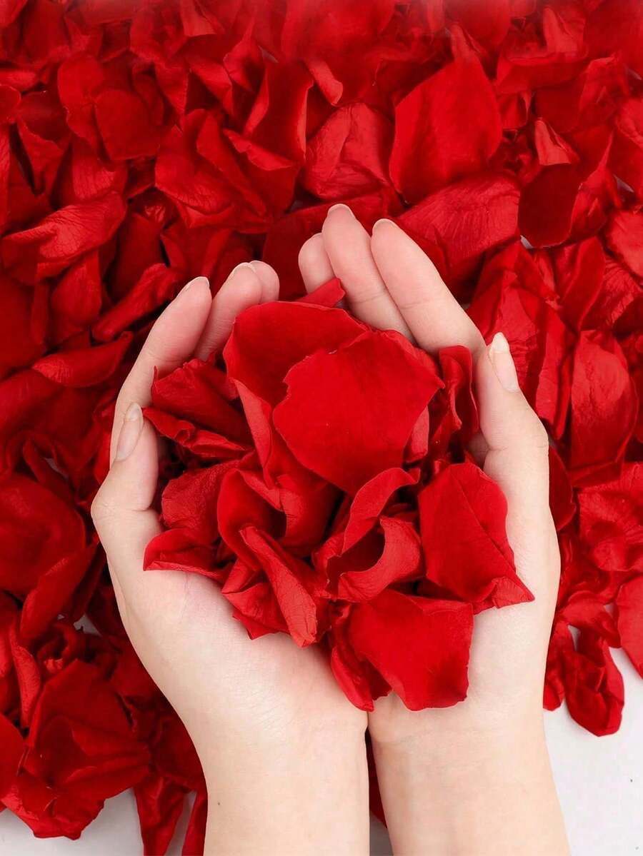 Artificial Red Rose Petals, Handmade Romantic Flowers, Suitable For Wedding, Party Hall Decoration, Home Decor, Birthday Decoration, Dining Table Decor, Bedroom Decor, Room Decor, Bathroom Decor, Valentine's Day Gift, Graduation Decoration - Multicolor - View 1