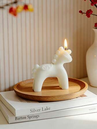 Vela perfumada con forma de poni | Hecha a mano con cera de soja, sin humo y con fragancia duradera, 2 opciones de aroma | Decoración del hogar y regalo, apto para hombres y mujeres, excelente para amigos y seres queridos | Aplicable para el Día de San Valentín, aniversario, cumpleaños, Año Nuevo, vuelta al colegio y regalos de agradecimiento