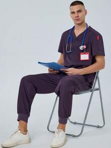 cimmuovere Parte superior de manga corta con cuello en V y múltiples bolsillos, y pantalones lisos de pijama médico para hombres. Uniforme de enfermería para dentistas, personal de salud, veterinarios y laboratorios - Morado - Ver 5