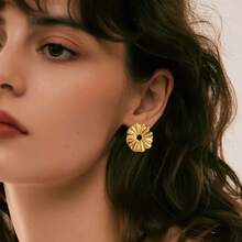 10pcs Stainless Steel 18K Gold-Plated Minimalist Fan-Shaped / Star / Braided Pattern / Geometric Welded Hoop Stud Earrings Suitable For DIY Earring Jewelry Making And Everyday Wear Earrings For Women - Earrings - View 5