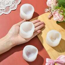 1个硅胶心形模具 - 多功能爱情主题婚礼巧克力、慕斯蛋糕制作及DIY模具，精致蝴蝶结玫瑰设计，易脱模，情人节派对、家居装饰、家居礼品 - 白色 - 查看 8