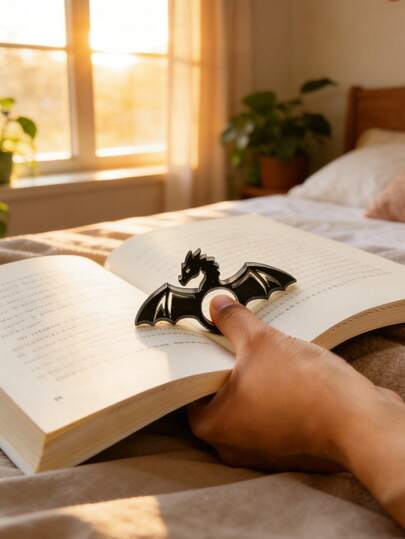 1pc Dragon Shaped Book Rack Ring, Fantasy Reading Tool, Dragon Shaped Ring Bookmark, Decorative Bookmark, Suitable For Reading, Learning, Library Desk, Home Decor, Gothic Style Cozy Reading Corner, Book Lover's Gift, Desktop Decor Accessory, Minimalist Dark Style Book Lover Decor, Reading Companion, Applicable To Novel, Diary, Office, Living Room, Coffee Table Reading Scenarios