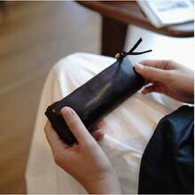 1个复古简约文具笔袋，柔软皮革材质，可用作文具、化妆品或铅笔袋，大容量简约铅笔袋，返校必备 - 彩色 - 查看 5