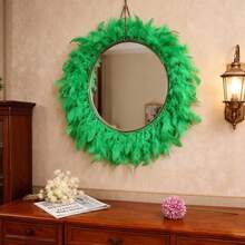 2码（1.8米）——这款流苏时尚连衣裙饰有天然土耳其羽毛，边缘缝制而成，缝纫尺寸为10-12英寸。适用于DIY手工艺品、服装设计和装饰品制作、缝纫、工艺品制作、婚纱装饰，以及天然蓬松的土耳其羽毛。三叶