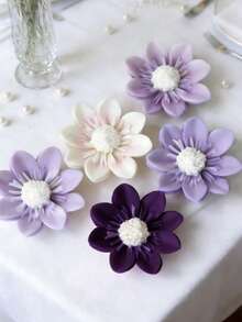 1pc Elegant Asymmetric Flower Candle Silicone Mold - Easy To Clean/Multipurpose, Suitable For Making Soap/Plaster, DIY Home Decor And Craft Gift Molds - White - View 1