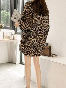 Moda suelta grandes yardas camisa de leopardo de impresión femenina de primavera y otoño de Hong Kong gusto solapa de manga larga de la sección de fondo largo tops desgaste exterior blusas para mujer fiesta - Marrón - Ver 2