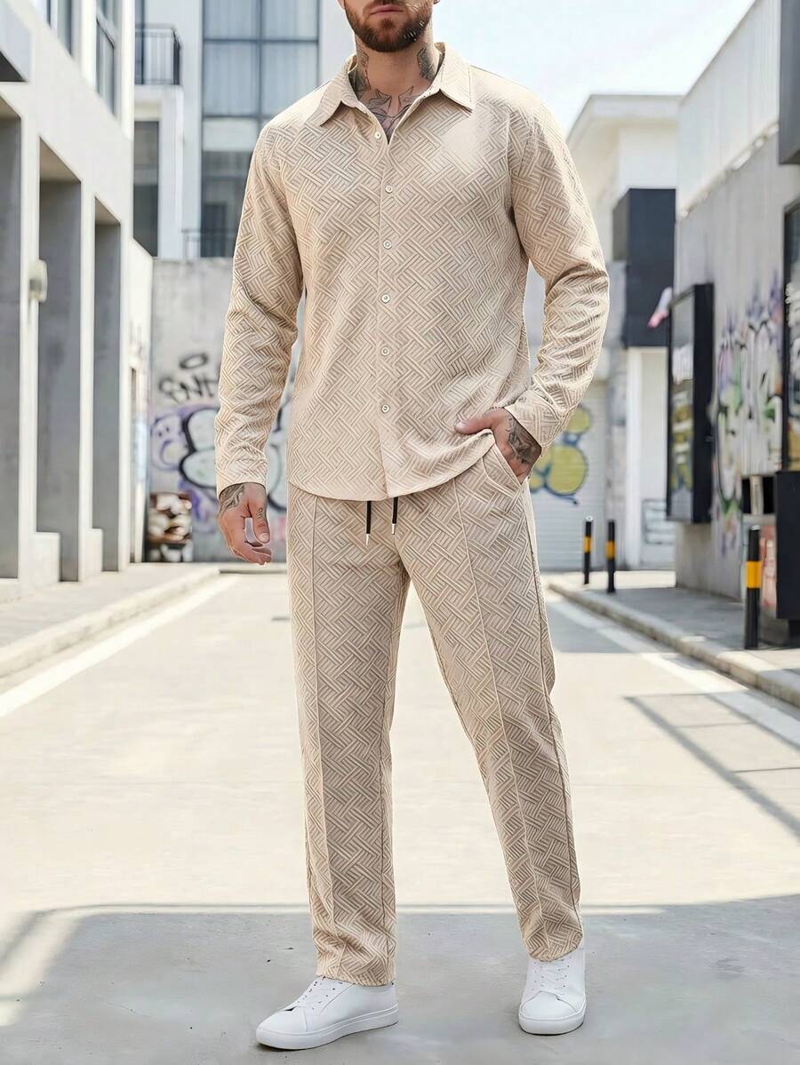 男士数码印花长袖衬衫和裤子休闲户外运动套装,秋季服装 - 卡其色 - 查看 1