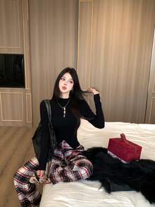 Black Hollow Stand Collar Long Sleeve T-Shirt, Sexy Style, Slim Fit Knit Sweater Top, Spring New Arrival 2026 - Black - View 2