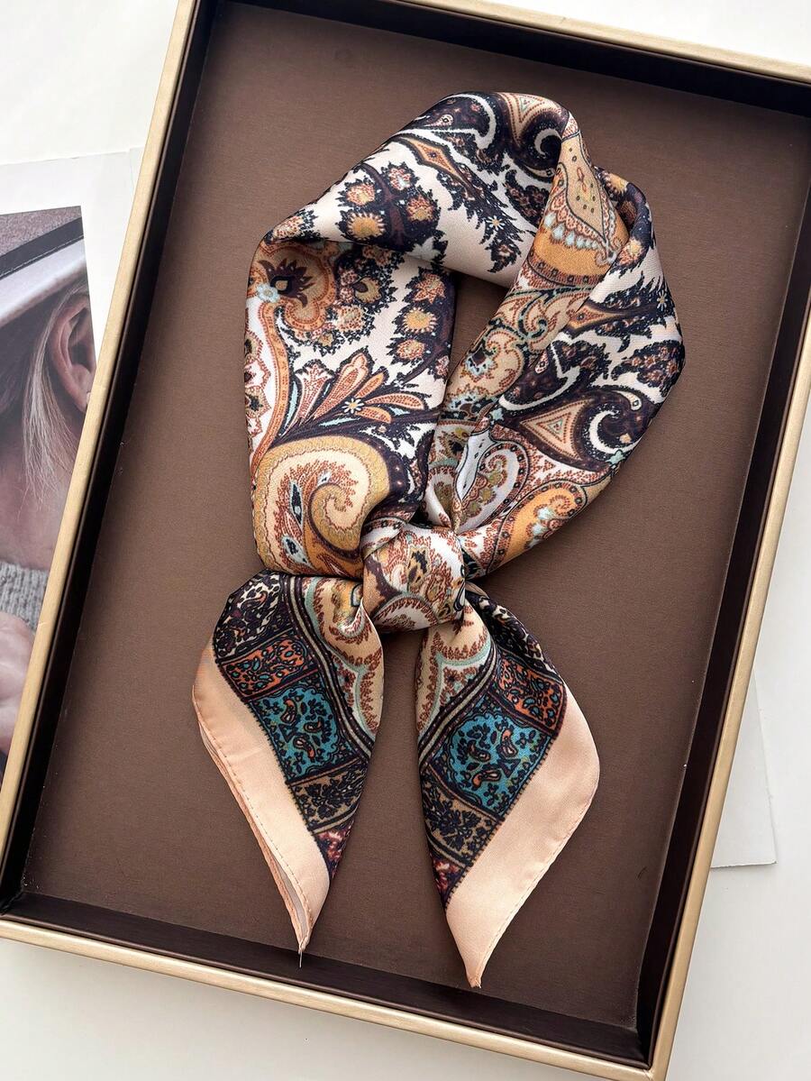 1条70*70厘米方形真丝围巾，女士缎面印花头巾，颈巾，发带，时尚女士披肩，围巾 - 卡其色 - 查看 1