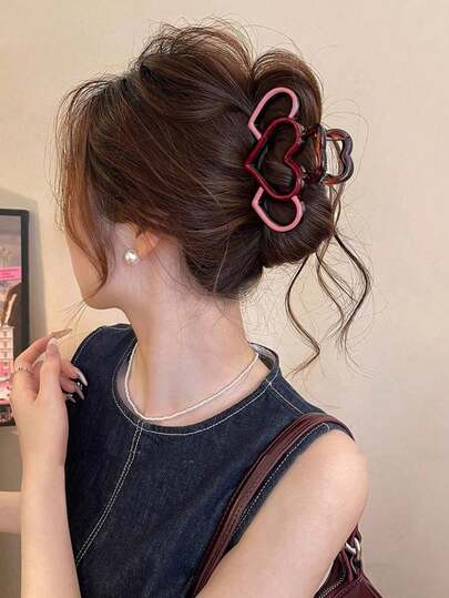 1pc New Simple Hollow Large Oil Drop Heart-Shaped Hair Claw Clip, Fashionable Sweet Hairpin Headwear Hair Accessories Women Hair Clips Fashion Hair Clutch Casual Hair Jaw Clip