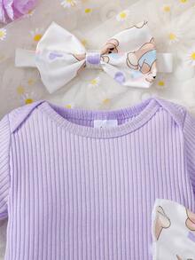 女婴可爱甜美圆领罗纹连体衣和兔子印花荷叶边吊带连衣裙套装，配蝴蝶结发带，夏季服装 - 紫色 - 查看 3