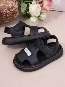 儿童黑色凉鞋，夏季男童软底防滑包头鞋，魔术贴透气休闲鞋，适合幼儿及大童 - 黑色 - 查看 3