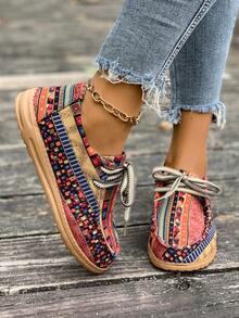 New Fashion Plus Size Platform Thick Bottom Mixed Color Casual Shoes, Versatile Slip-On Shoes With Waist Belt, Metal Chain, Leopard Print Combination, Comfortable Outdoor Vacation Flat Shoes For Women - Maroon - View 5