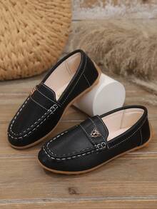 1 Pair Kids/Children Classic Loafers Moccasins, With Thick Platform Soles, Metal Decor On Toe, Orange Trim, Casual & Comfortable Style. These Shoes Are Also Known As Boat Shoes, Driving Shoes Or Mom Shoes, Featuring Lightweight, Non-Slip, Easy On/Off, Suitable For Daily Commute And Long-Standing Occasions. - Black - View 3