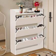 Zapatero blanco moderno y minimalista con tapa inclinada y tres niveles,perfecto para entradas y pasillos,Las asas facilitan el acceso a los zapatos. (80x17x115)