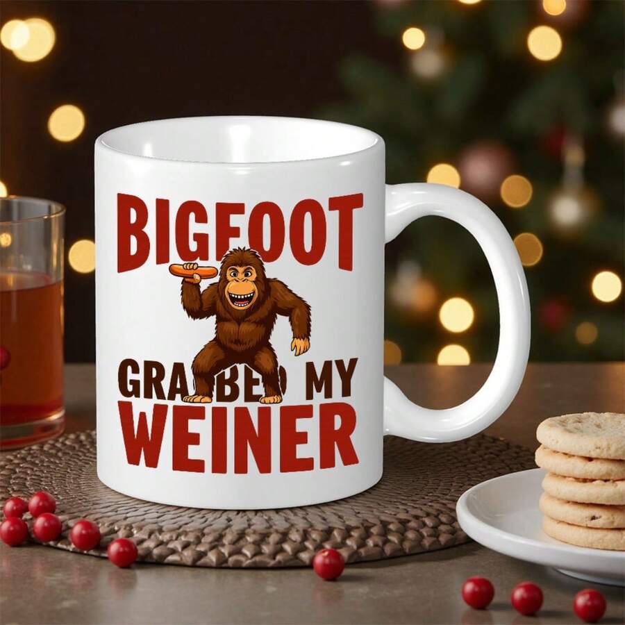 1Pc 1Pc Funny Bigfoot & Hot Dog Mug With "BIGFOOT GRAB MY WIENER" Text - Sasquatch Design Coffee Cup For Men, Son-In-Law Gifts, Christmas, Valentine'S - Novelty Ceramic Cup For Bigfoot Fans & Hot Dog Lovers - 11Oz Reusable & Hand Wash Only - Glossy White Exterior With Red Lettering & Bigfoot Holding Hot Dog Design - Perfect For Coffee & Tea - Unique Gift Idea For Bigfoot Enthusiasts, White Handle - White - View 1
