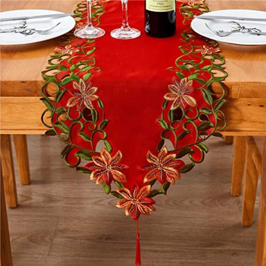 AMARED Christmas Embroidered Table Runner Cutwork Green Leaves Holiday Table Linens for Christmas Decorations 15x69 Inch - Rojo - Ver 1
