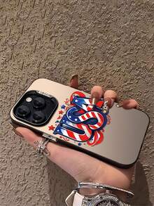 Elegante Minimalista y HermosoUSA patrióticoFunda de Celular Plateada Compatible con Todos los Modelos  17 17 Pro Max 17 Pro 16 Pro Max 16 Pro y Más - Plateado - Ver 1