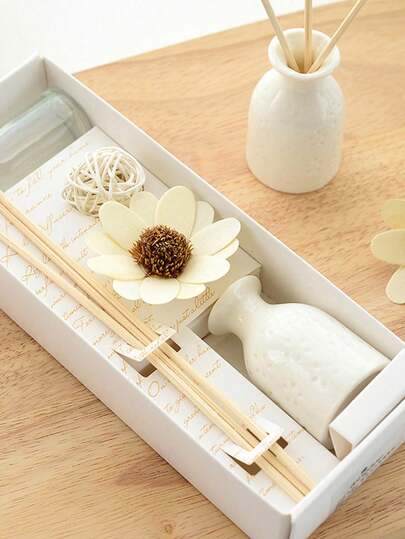 9pcs/Set Flameless Home Fragrance Set (1 Bottle Fragrance Oil + 1 Ceramic Bottle + 5 Rattan Fragrance Sticks + 1 Rattan Ball + Dried Flowers), Long-Lasting Scent, Suitable For Bedroom, Study, Bathroom And Living Room. Great Gift For Birthday, Christmas And New Year.