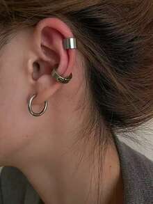 A Set Of 3 Sets Of Stainless Steel Men's Ear Clip Earrings And Ear Hoops, These Earrings Are Non-Piercing Ear Clips Without Ear Holes, With Smooth Surfaces. They Have A Street Hip-Hop Style, Are Low-Allergic, Durable And Fashionable, And Are Suitable As Accessories For Both Men And Women. They Have A Street Hip-Hop Style, Are Low-Allergic, Durable And Fashionable, And Are Suitable As Accessories For Both Men And Women. - Multicolor - View 7