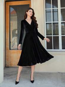 Elegant Women's Dress, Velvet Warm Long-Sleeved Slimming Skirt - 黑色 - 查看 3