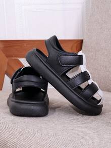 Clásico negro y blanco! Sandalias para niños con suela gruesa y anti-colisión, correa ajustable suave, estilo de verano para niños y niñas, resistente a la suciedad y no abrasivo - Blanco y Negro - Ver 3