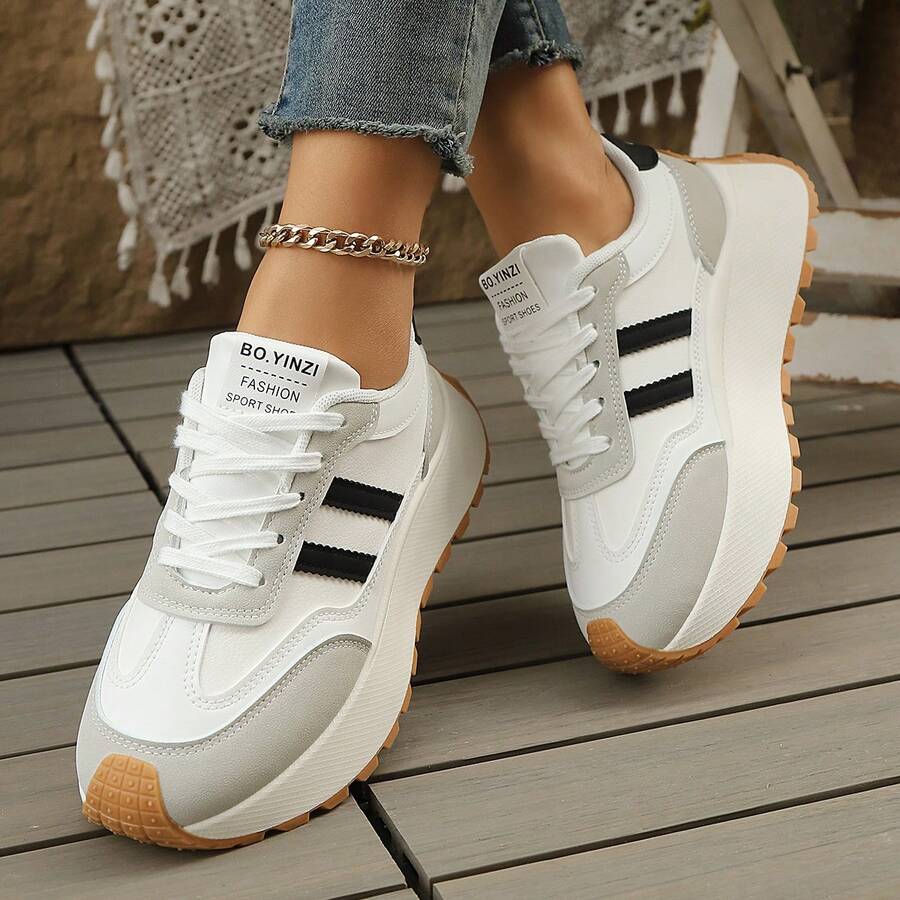 2025新款时尚厚底女鞋，百搭厚底休闲白鞋 - 白色 - 查看 1