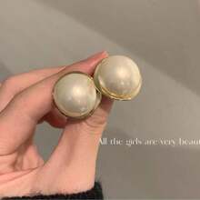French Style Large Pearl Earrings For Women, Niche Design, Ins Cool Style, High-End Vintage Earrings, Suitable For Daily Banquets And Commuting, Women's Jewelry - 1 Cặp - Xem 4