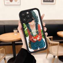 Cubierta de teléfono con diseño de anime para mujer color negro con estampado de chica con fresas y hojas estilo vintage ideal para uso diario en cafeterías y salones,Aplicable a los teléfonos de la serie Apple y Galaxy - Burdeos - Ver 3