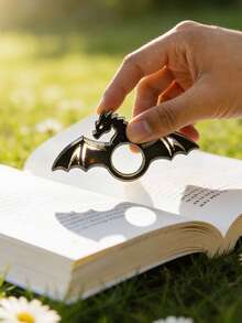 1pc Dragon Shaped Book Rack Ring, Fantasy Reading Tool, Dragon Shaped Ring Bookmark, Decorative Bookmark, Suitable For Reading, Learning, Library Desk, Home Decor, Gothic Style Cozy Reading Corner, Book Lover's Gift, Desktop Decor Accessory, Minimalist Dark Style Book Lover Decor, Reading Companion, Applicable To Novel, Diary, Office, Living Room, Coffee Table Reading Scenarios - Multicolor - View 4