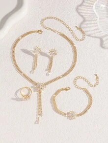 Bộ trang sức 5 món thời trang hình hoa 3D đính đá Cubic Zirconia, bao gồm dây chuyền, bông tai, nhẫn và vòng tay, thích hợp cho phụ nữ trong các dịp cưới hỏi, sinh nhật, lễ hội, tiệc tùng và du lịch, ngày Valentine. - Bạc - Xem 3