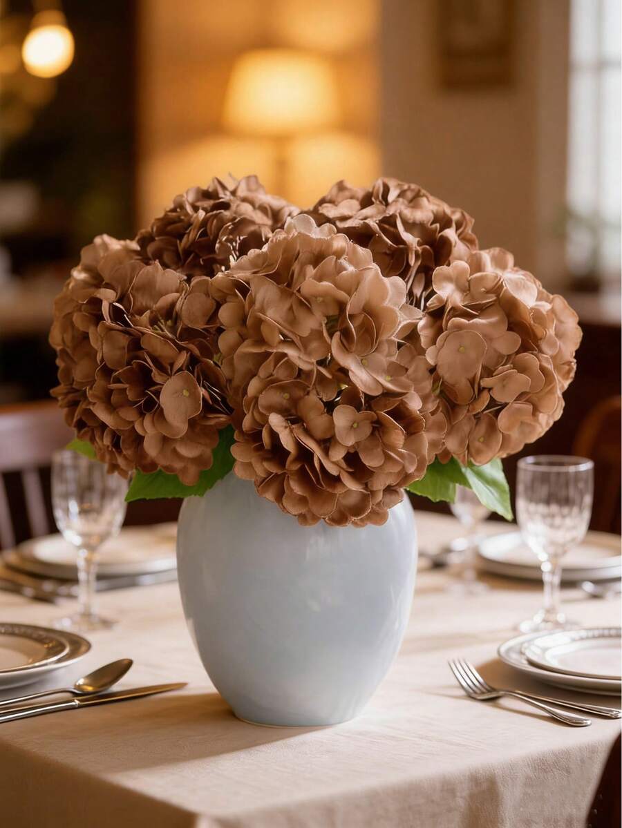 8支7.9英寸仿真咖啡色绣球花束，高品质逼真花卉，适用于DIY婚礼花篮、新娘捧花、客厅、卧室、窗台、酒店、办公室家居装饰、花瓶装饰、情人节、新年、春季、生日派对、户外花园开放、DIY花环、礼品等。 - 咖啡棕 - 查看 1