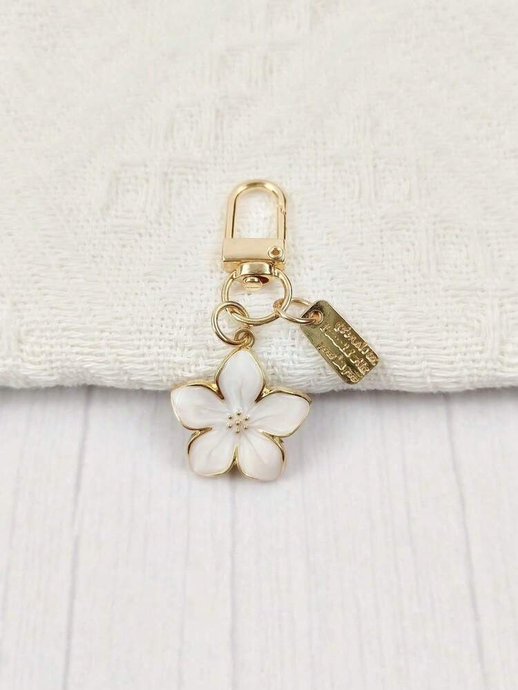 1pc Metal Sakura Flower Keychain, Lightweight And Graceful Sakura Design With Tag Accessory, Suitable For Bag, Car Keys, Couple & Holiday Gifts - 白色和粉紅色 - 查看 1