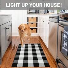 IOHOUZE Cotton Buffalo Plaid Check Rug Outdoor Doormat 27.5 X 43 Inches Washable Woven Outdoor Indoor Welcome Mats For Front Door/Farmhouse/Entryway/Home Entrance Black And White Outdoor Rug,One-Size,BlackandWhite24inchx38inchRectangular - 黑白24吋x38吋長方形 - 查看 5