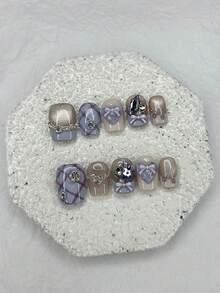 10片甜美优雅格子薰衣草手工按压式美甲贴片，饰有蝴蝶结、爱心、紫色宝石和珍珠，美甲用品（1片果冻贴纸+1个指甲锉）手工按压式美甲贴片 - 紫丁香色 - 查看 10