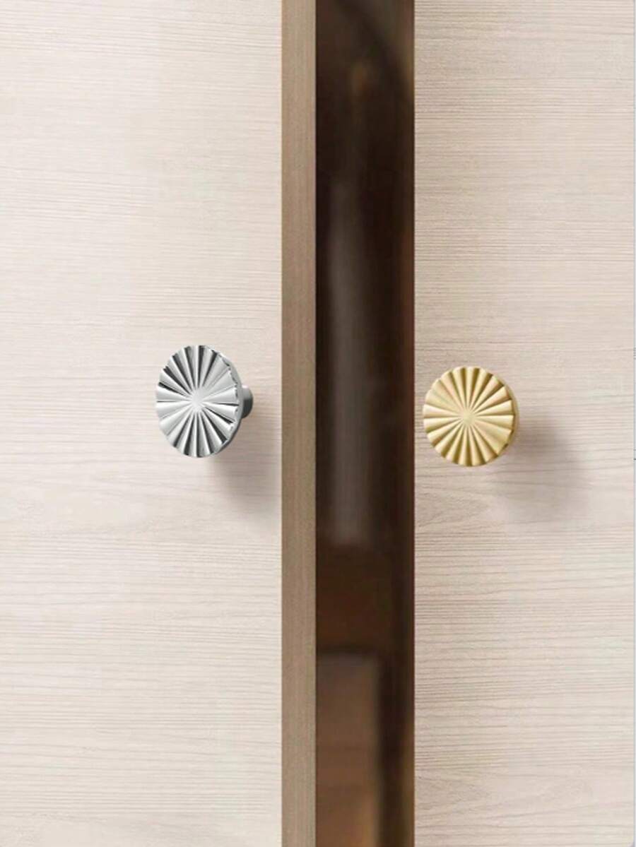 10 buc Mânere Blum Hardware, Design Florale Rotunde în Două Colorate, Mânere Minimalist pentru Sertare, Potrivite pentru Dulap, Dulap, Dulap pentru Pantofi, Masă de Toaletă, Mobilier, Mânere de Ușă, Material Cupru, Culori Auriu Strălucitor și Argintiu Strălucitor, Finisaj Electroplacat, Șuruburi Incluse - Multicolor - Vizualizare 1
