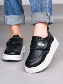 1 Pair Unisex Casual Design Low-Top Sneakers, Soft Sole Non-Slip Children's Skate Shoes, Fashion Versatile Student Running Shoes, Suitable For All Seasons - Black - View 5