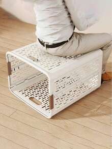 V型塑料洗衣篮，透气防汗。适用于浴室、阳台等场所，也可用于存放衣物。速干实用。