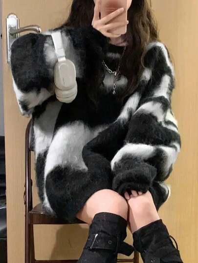Vintage Oversized Black & White Sweater For Women, Autumn/Winter