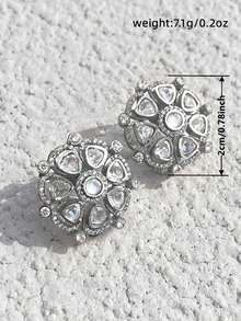 一对优雅的立方氧化锆耳钉，适合女性佩戴，适用于婚礼、订婚、周年纪念、派对、情人节等各种场合。 - 1# - 查看 6