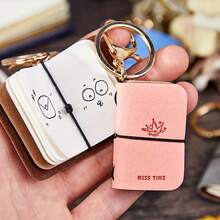 [Diario portátil] Mini diario de notas con llavero | 1 pieza | Papel de colores variados | Portátil | Diversos escenarios | Elegante - Multicolor - Ver 2