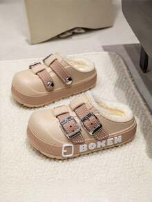 时尚设计风格儿童拖鞋，采用柔软舒适的记忆海绵鞋面，轻便保暖，防滑设计，适合室内居家穿着。男女童均可穿着，防滑橡胶鞋底，专为幼儿设计，确保室内安全。柔软的绒面鞋面让小脚丫保持温暖，方便孩子独立穿脱，是幼儿园、学前班和居家使用的理想之选。 - 卡其色 - 查看 4