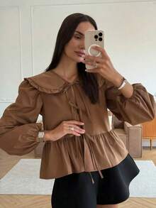 休闲纯色长袖衬衫，彼得潘领和前领带设计，适合女士，非常适合俱乐部和街头服饰美学 - 摩卡棕 - 查看 10